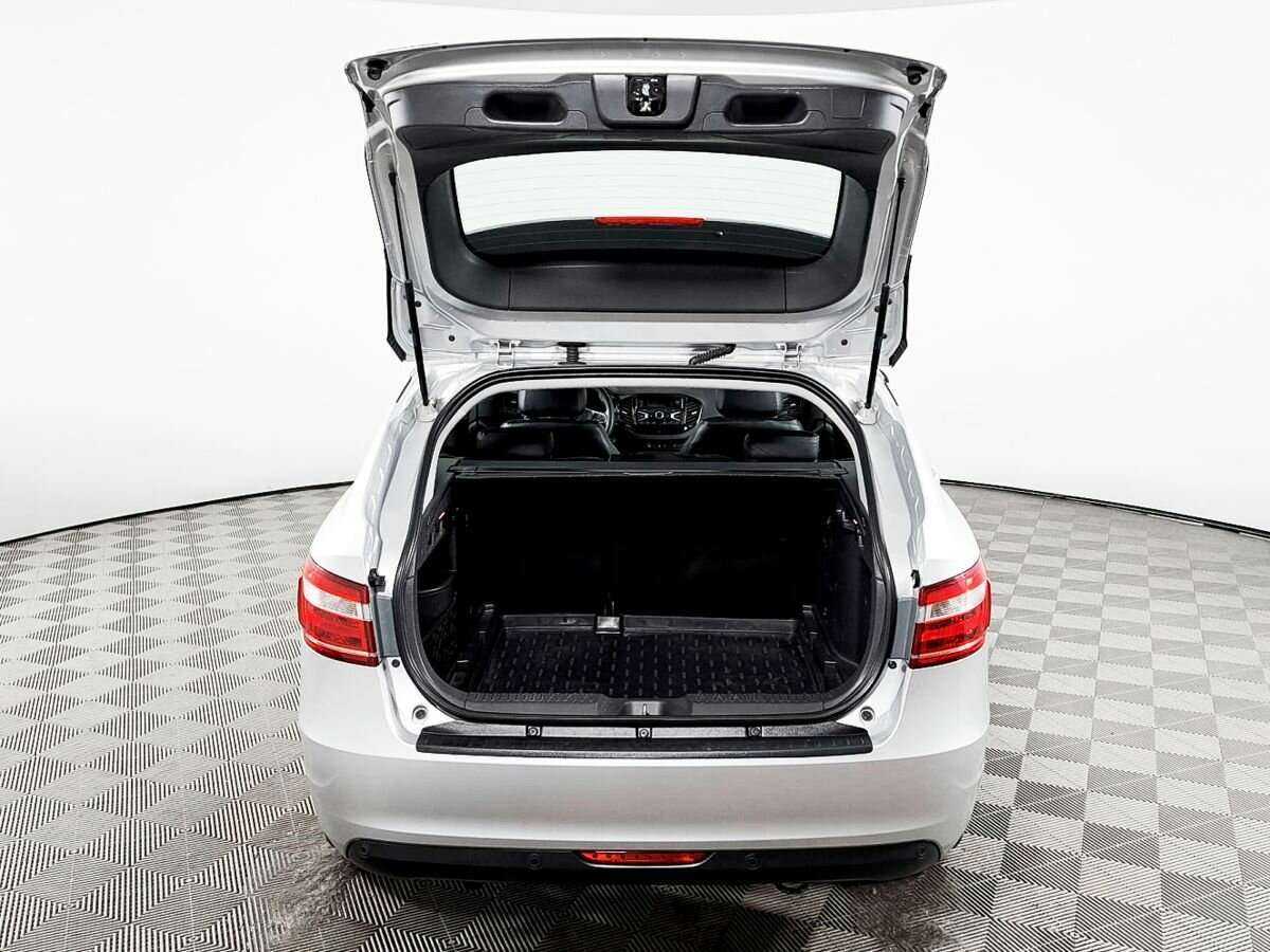 Б/У Лада (ВАЗ) Веста 2019 года. Фото: #9