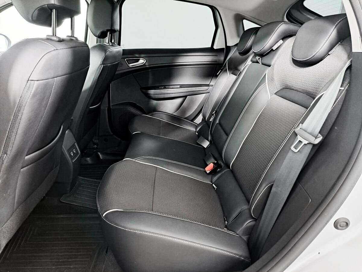 Б/У Рено Аркана 2021 года. Фото: #7