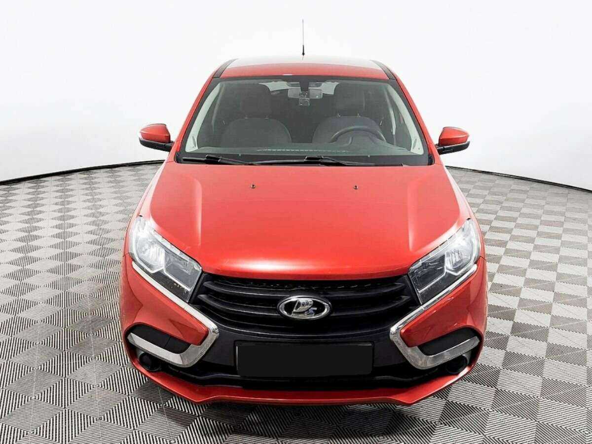 Б/У Лада (ВАЗ) ИКСРЭЙ 2018 года. Фото: #1