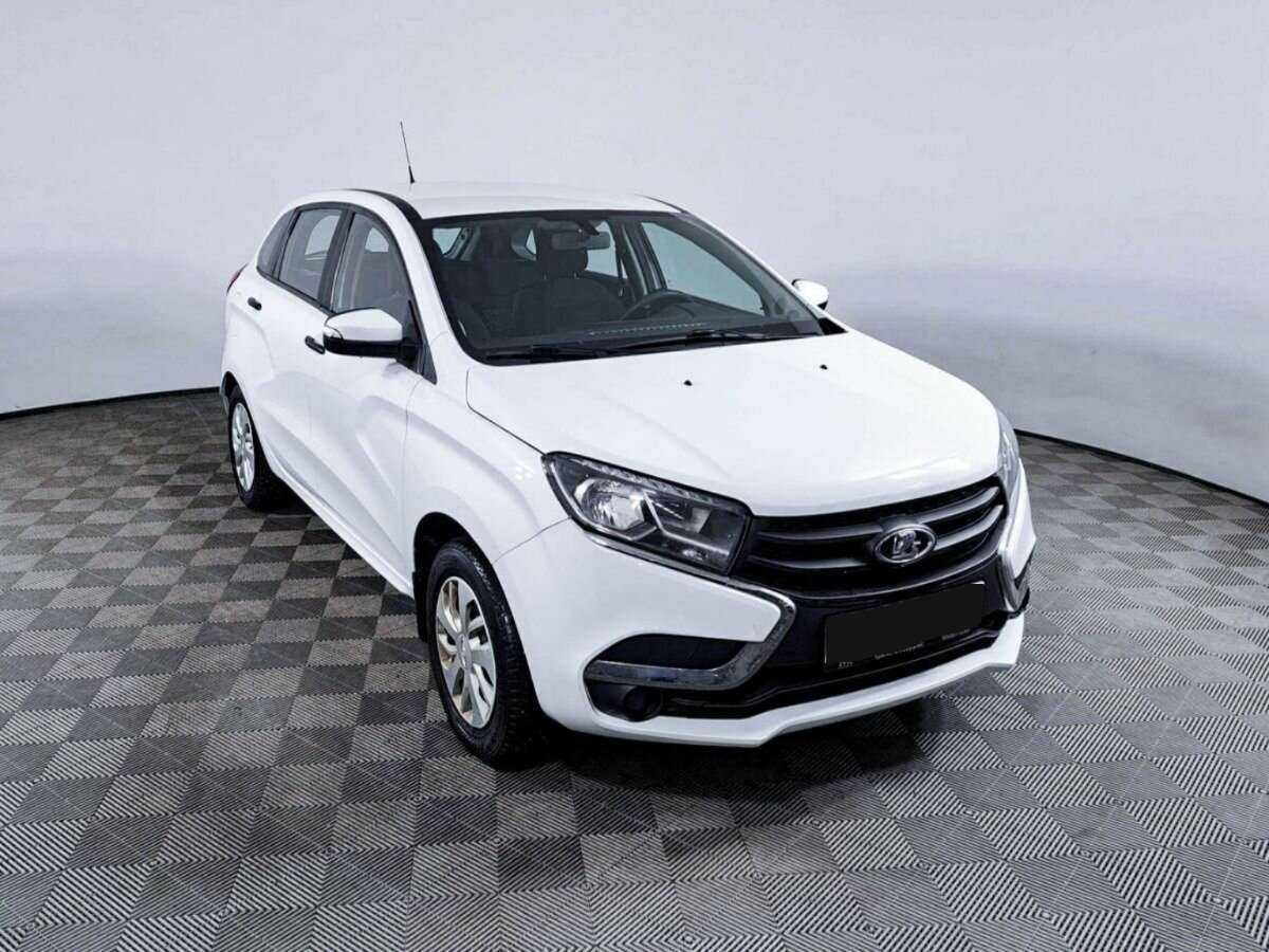 Б/У Лада (ВАЗ) ИКСРЭЙ 2018 года. Фото: #2