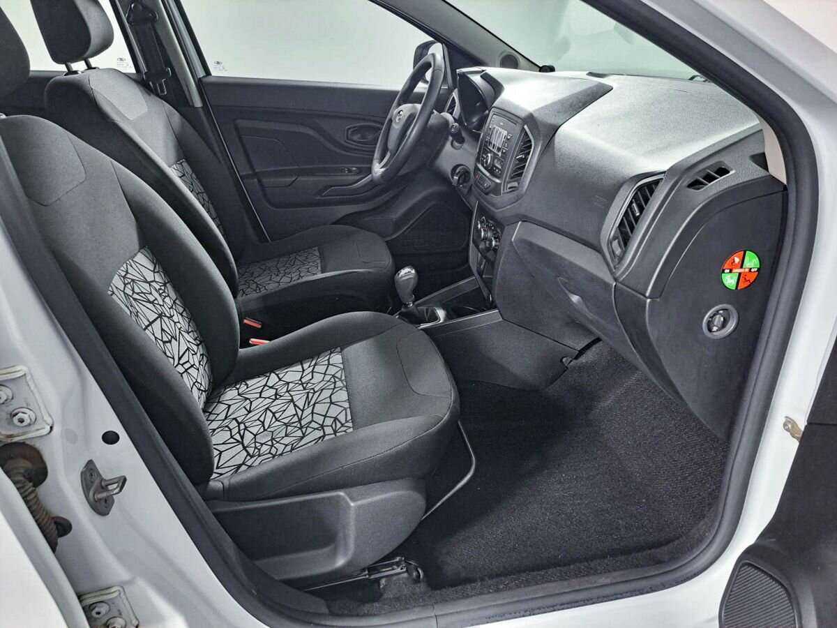 Б/У Лада (ВАЗ) ИКСРЭЙ 2018 года. Фото: #8