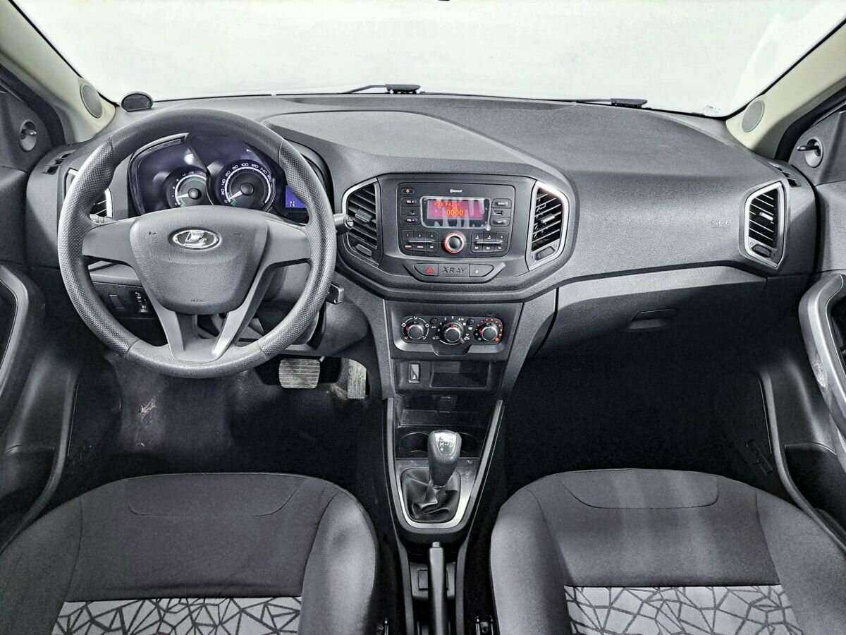 Б/У Лада (ВАЗ) ИКСРЭЙ 2018 года. Фото: #11