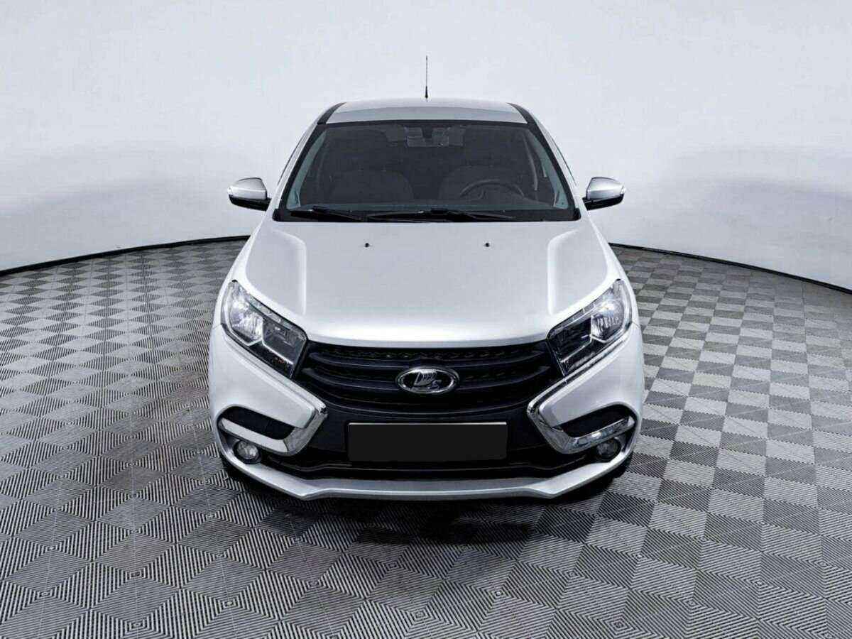 Б/У Лада (ВАЗ) ИКСРЭЙ 2018 года. Фото: #1