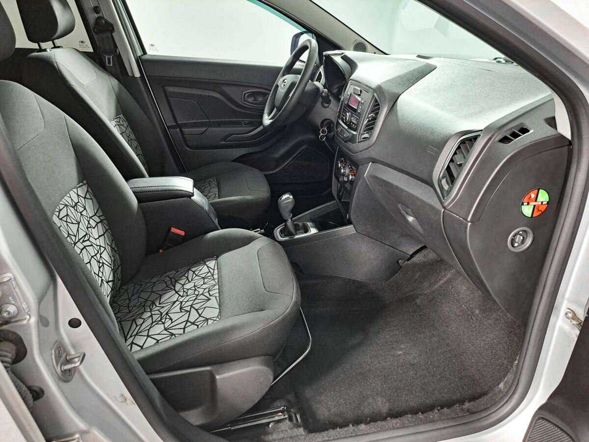 Б/У Лада (ВАЗ) ИКСРЭЙ 2018 года. Фото: #8