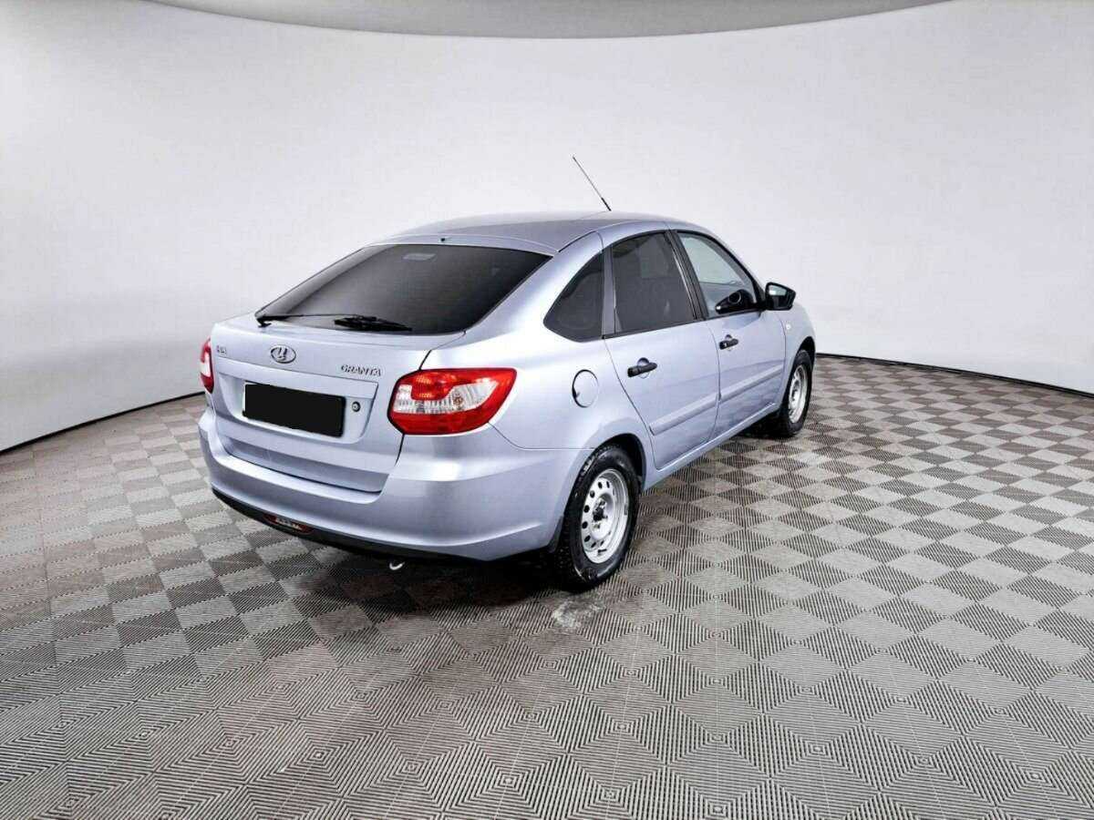 Б/У Лада (ВАЗ) Гранта 2017 года. Фото: #4