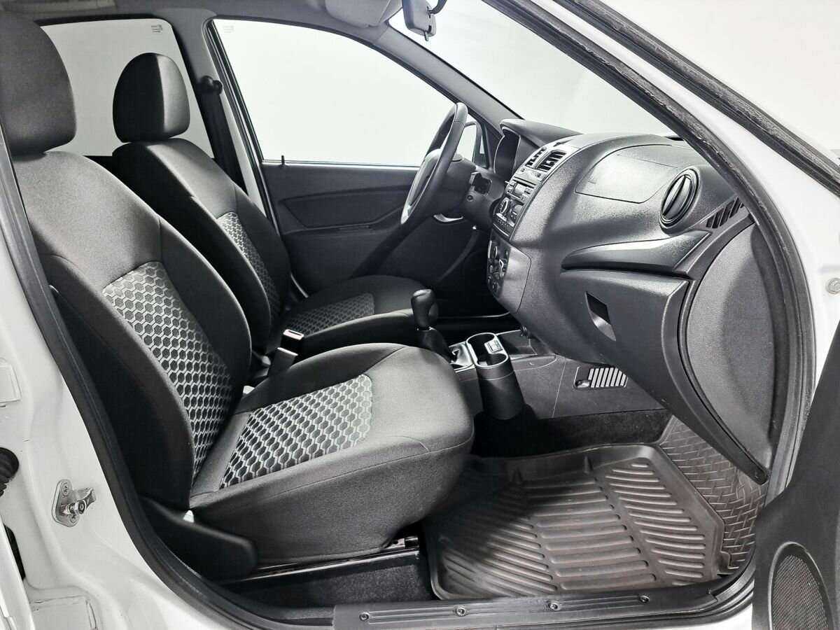 Б/У Лада (ВАЗ) Гранта 2021 года. Фото: #10