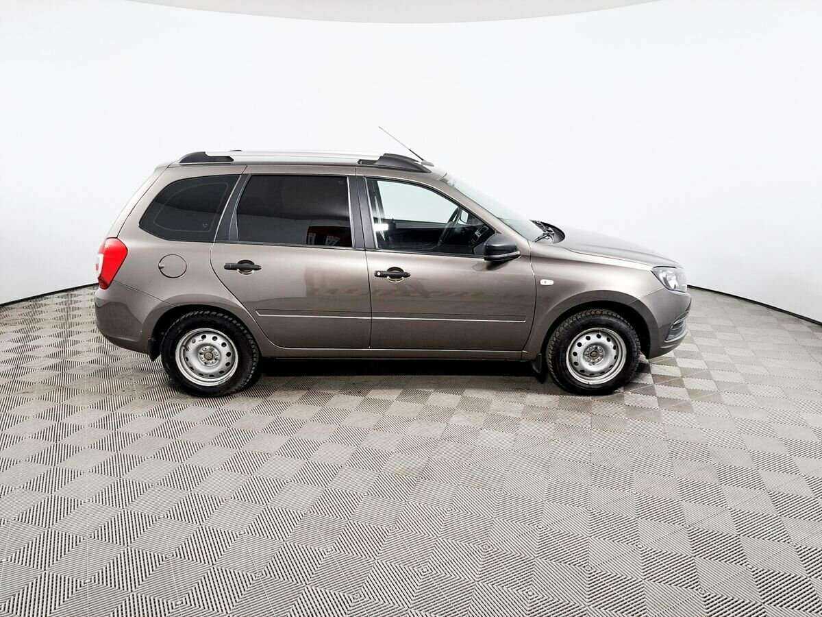 Б/У Лада (ВАЗ) Гранта 2020 года. Фото: #3