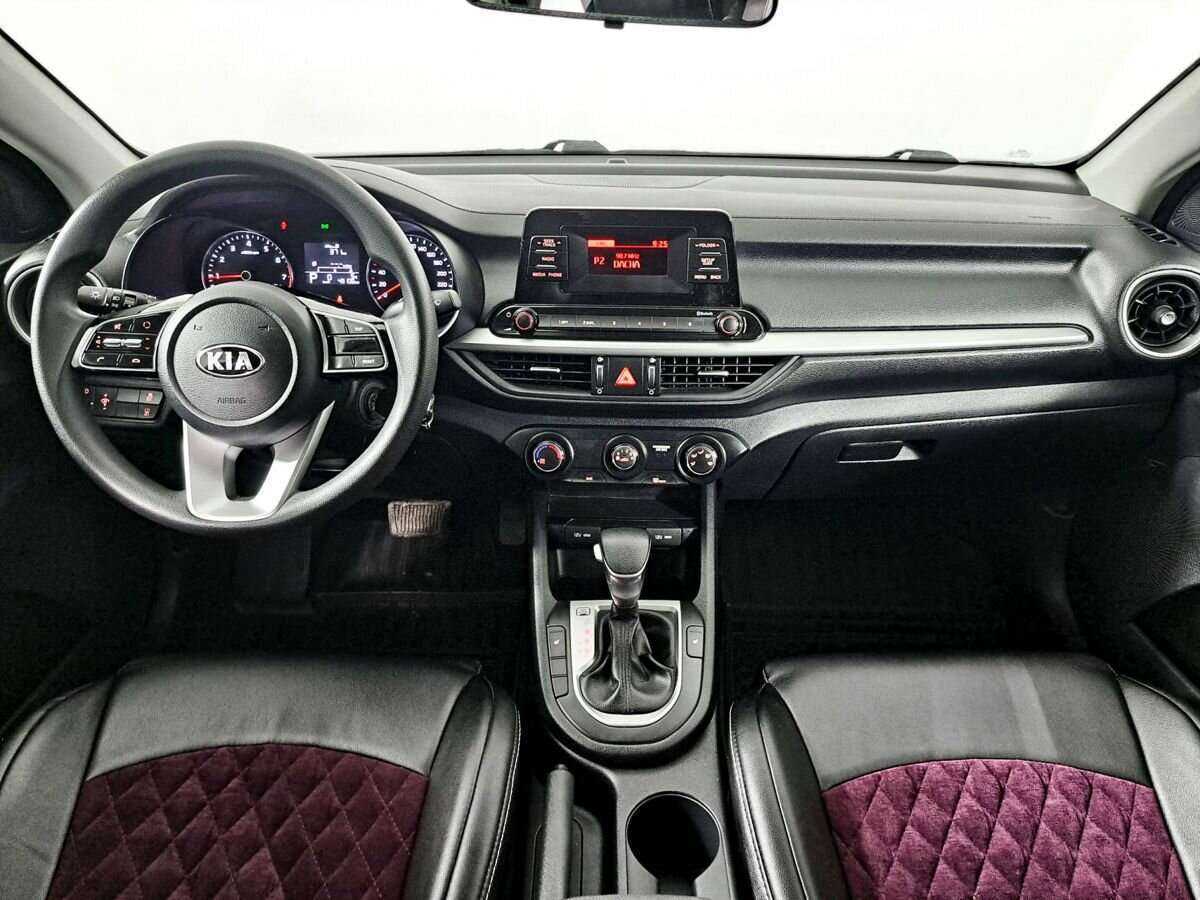 Б/У Киа Церато 2018 года. Фото: #11