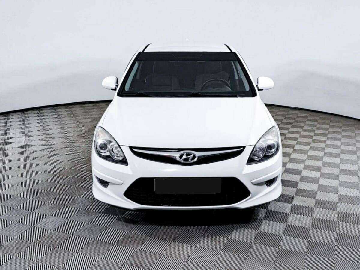 Hyundai i30 2011 года с пробегом. Фото: #1