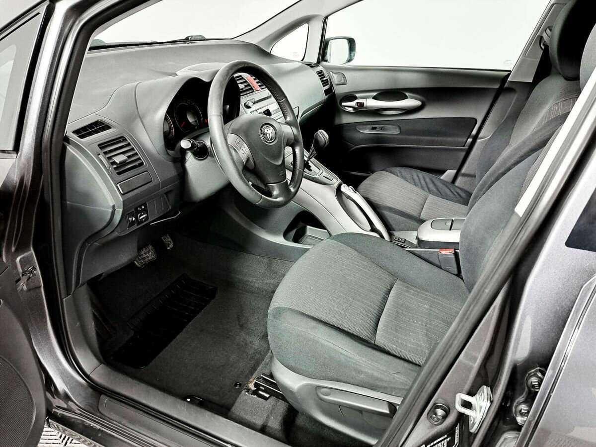 Toyota Auris 2008 года с пробегом. Фото: #13