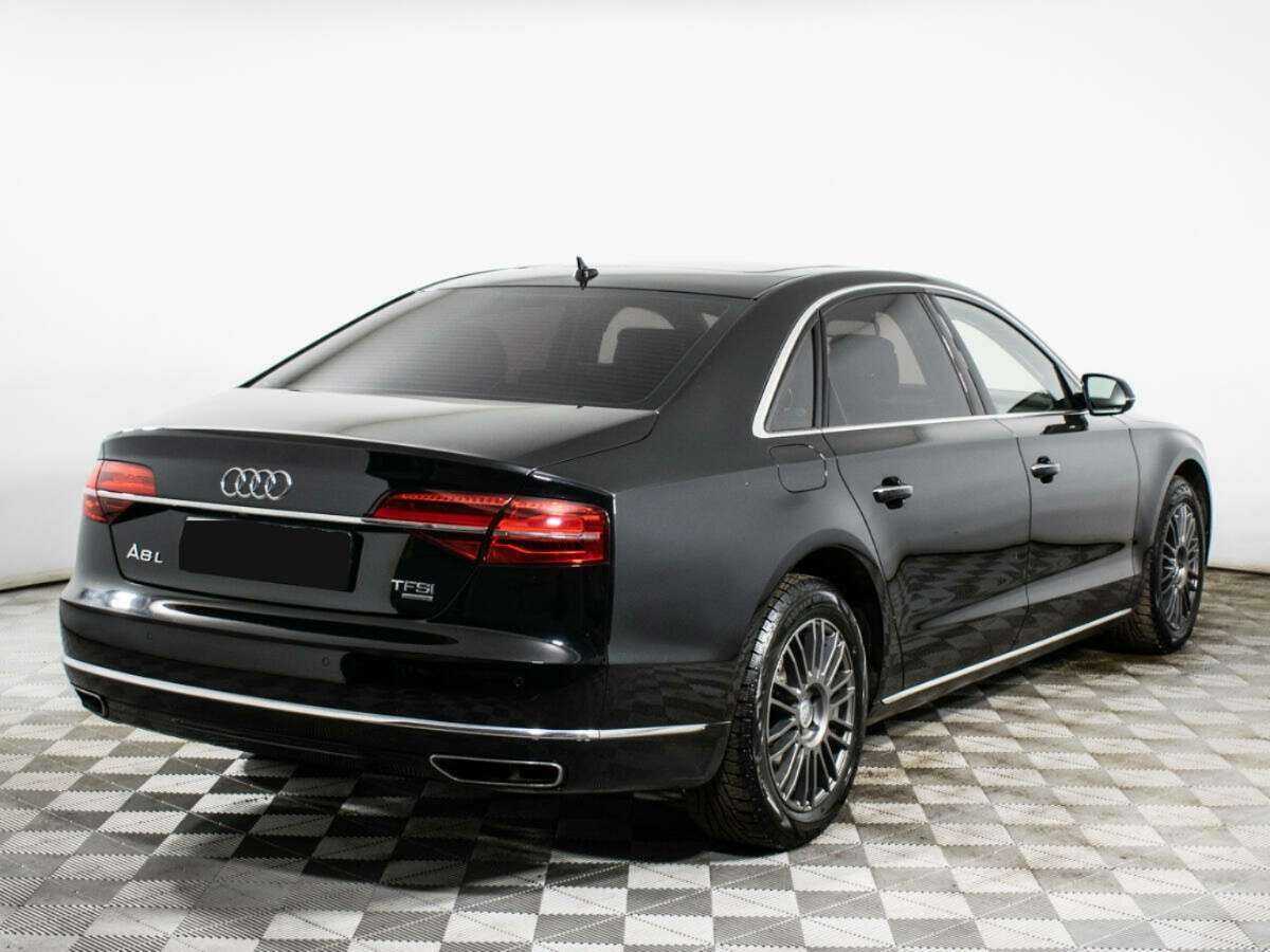 Audi A8 2016 года с пробегом. Фото: #3