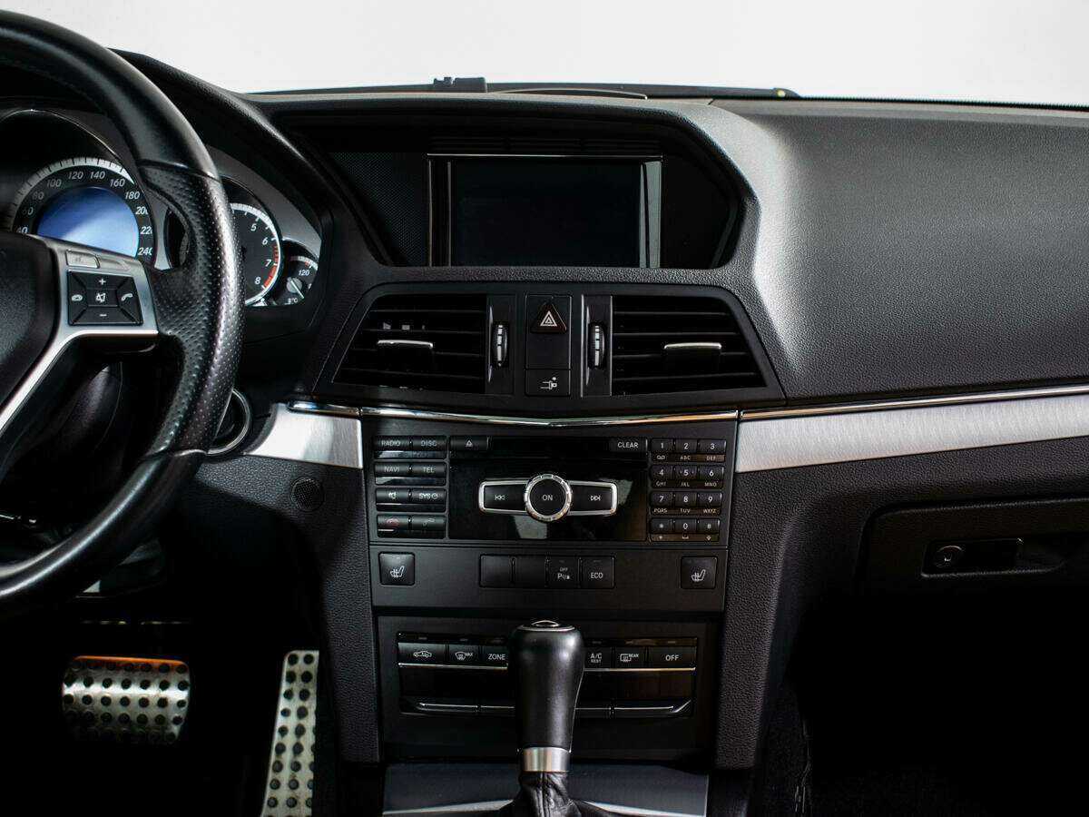 Mercedes-Benz E-Класс 2012 года с пробегом. Фото: #10