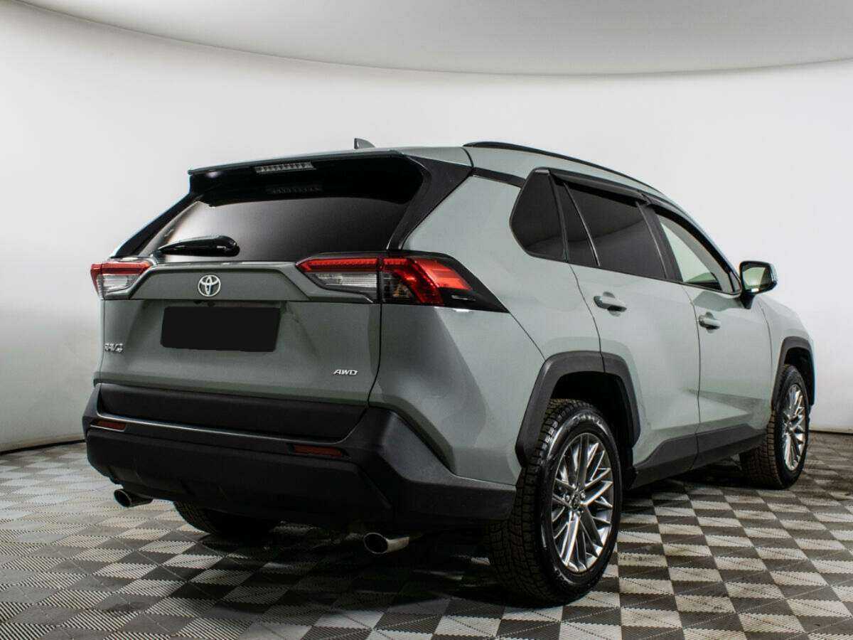 Toyota RAV4 2019 года с пробегом. Фото: #4