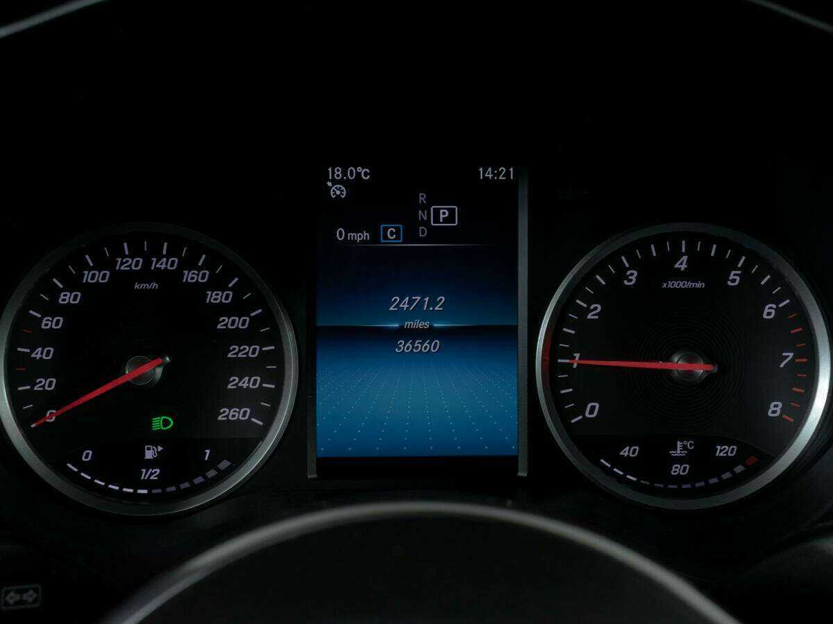 Mercedes-Benz GLC 2021 года с пробегом. Фото: #10