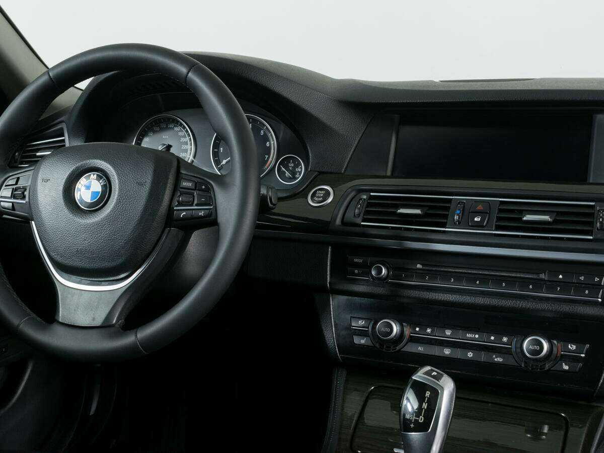 BMW 5 серии 2011 года с пробегом. Фото: #9