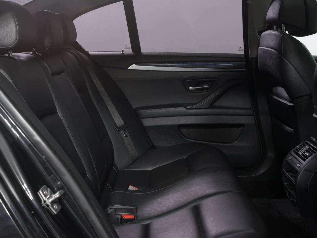 BMW 5 серии 2011 года с пробегом. Фото: #10