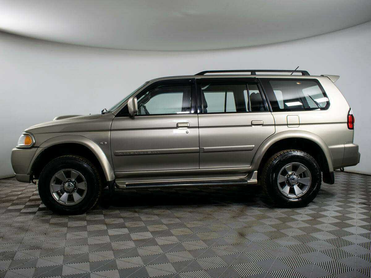 Mitsubishi Pajero Sport 2008 года с пробегом. Фото: #2