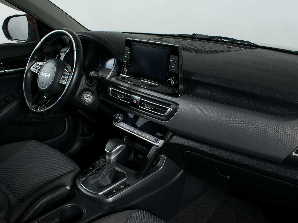 Kia Seltos 2021 года с пробегом. Фото: #9
