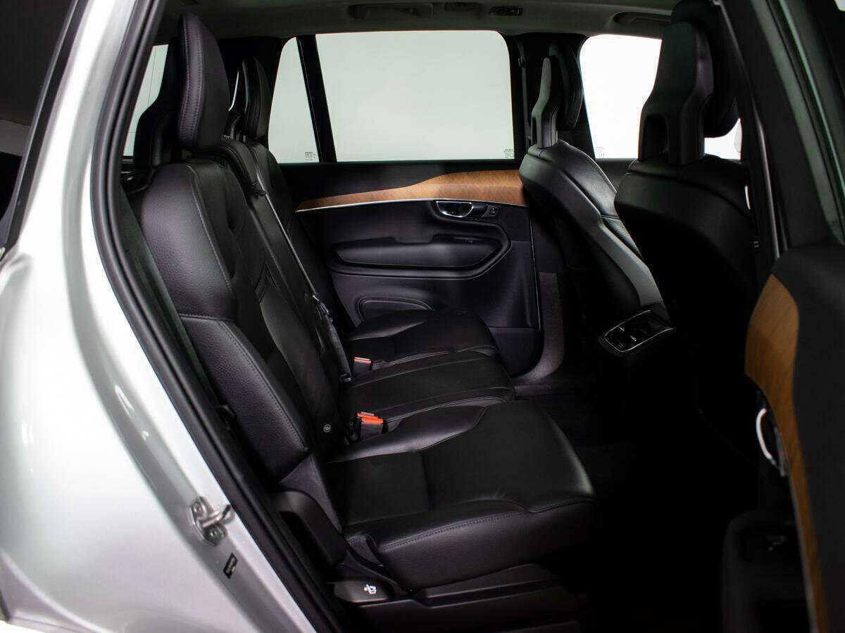 Volvo XC90 2021 года с пробегом. Фото: #7