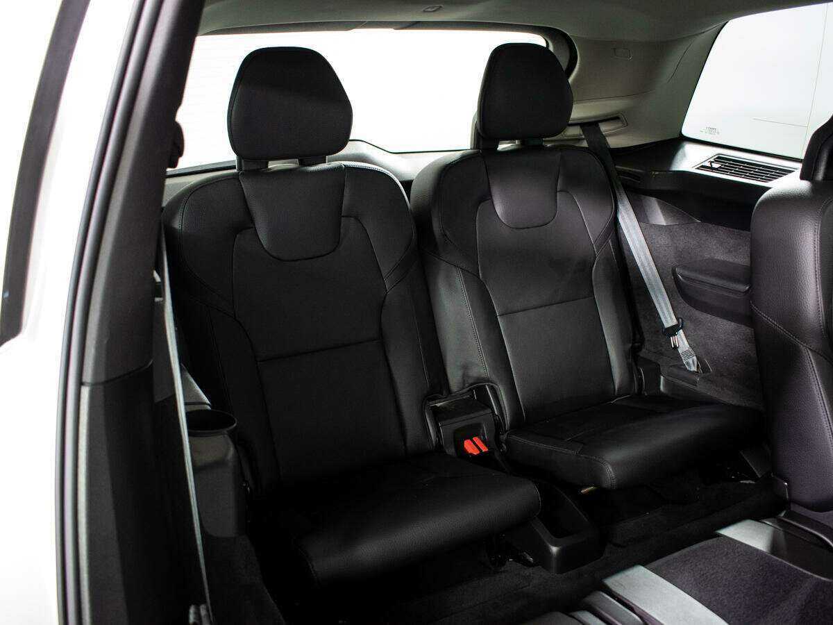 Volvo XC90 2021 года с пробегом. Фото: #8