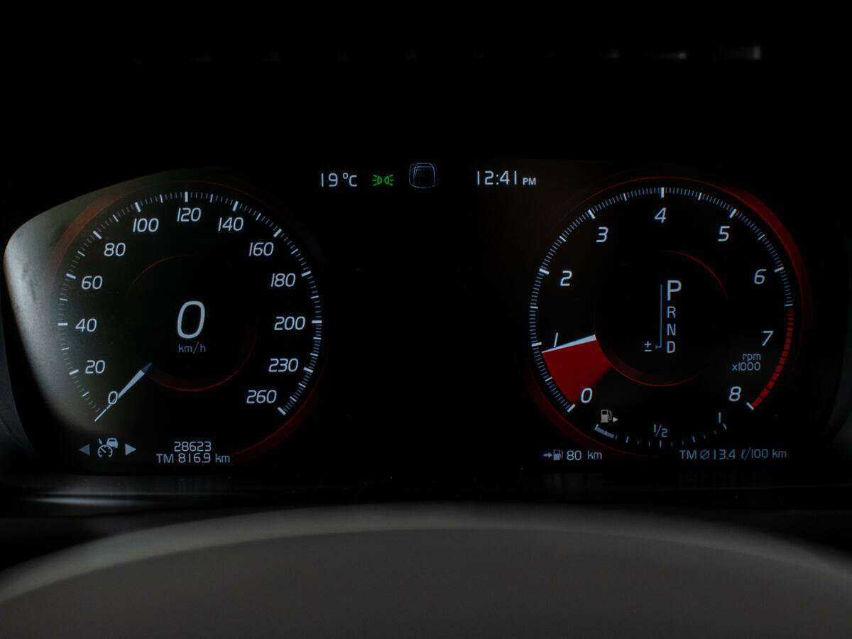 Volvo XC90 2021 года с пробегом. Фото: #10