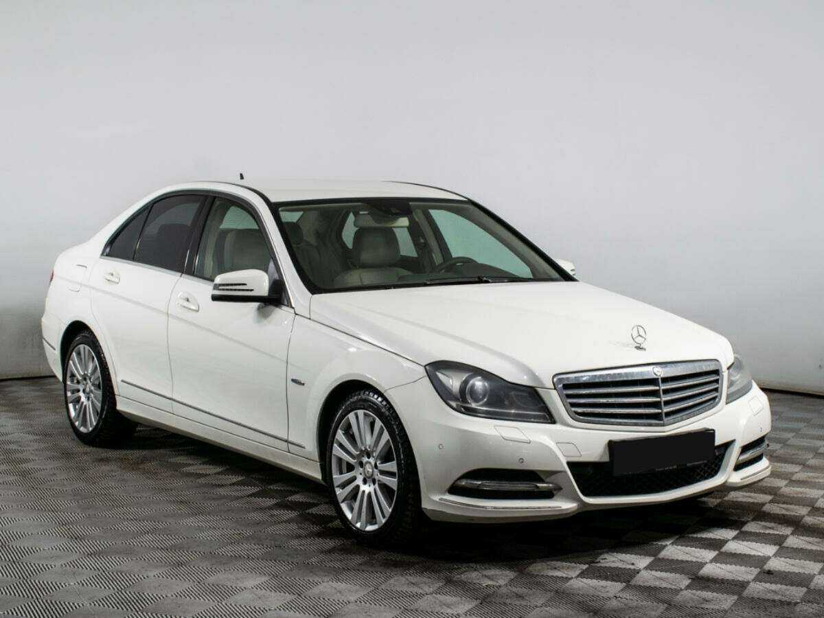 Mercedes-Benz C-Класс 2011 года с пробегом. Фото: #2