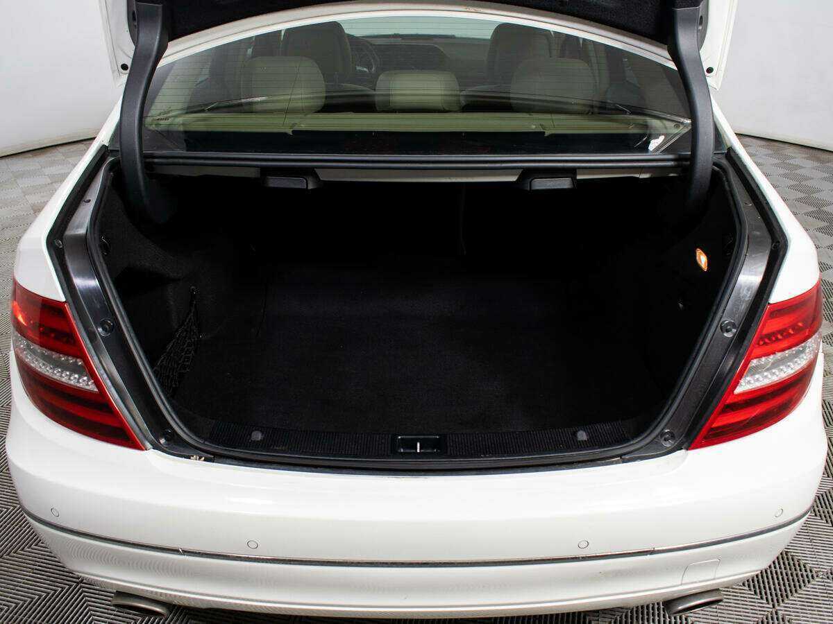 Mercedes-Benz C-Класс 2011 года с пробегом. Фото: #12