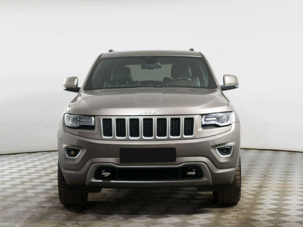 Jeep Grand Cherokee 2016 года с пробегом. Фото: #1