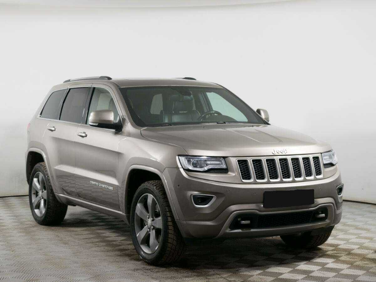 Jeep Grand Cherokee 2016 года с пробегом. Фото: #2