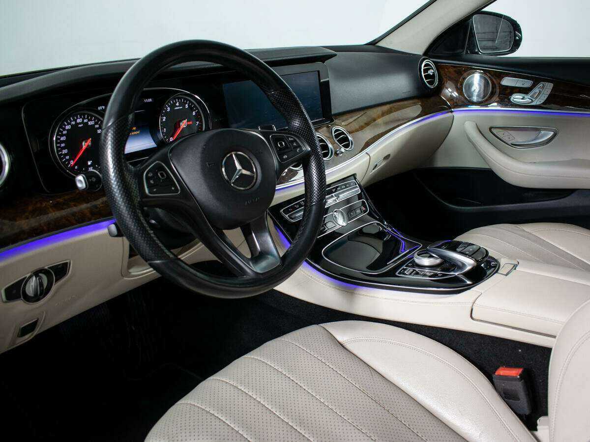 Mercedes-Benz E-Класс 2017 года с пробегом. Фото: #10
