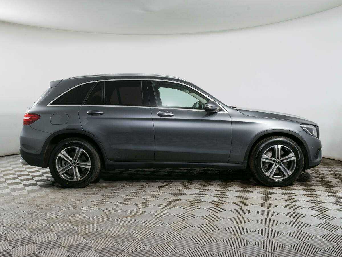 Mercedes-Benz GLC 2019 года с пробегом. Фото: #3