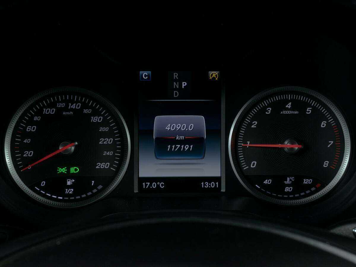 Mercedes-Benz GLC 2019 года с пробегом. Фото: #12