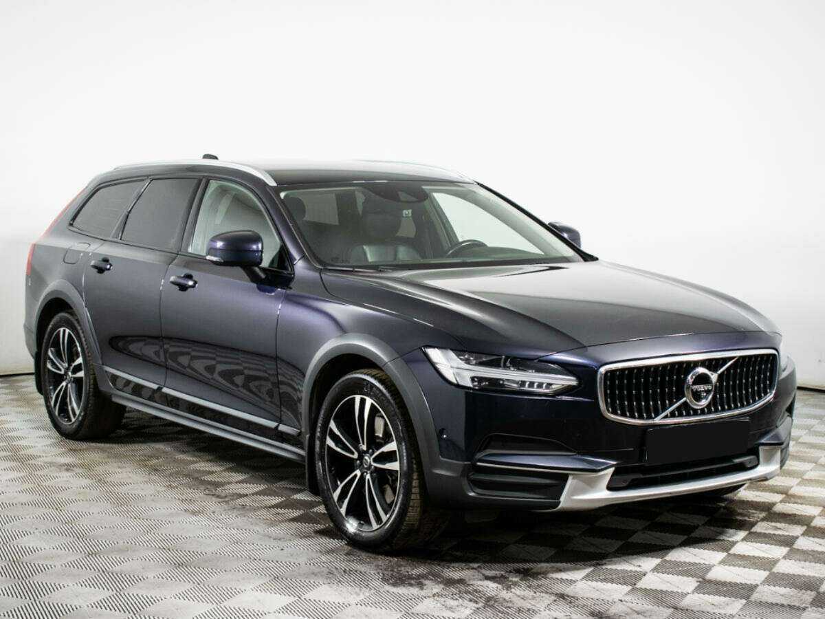 Volvo V90 Cross Country 2018 года с пробегом. Фото: #2