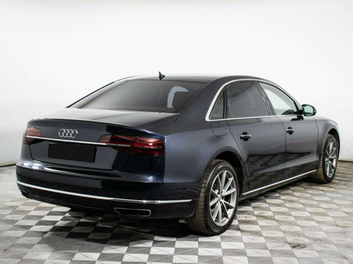 Audi A8 2016 года с пробегом. Фото: #2