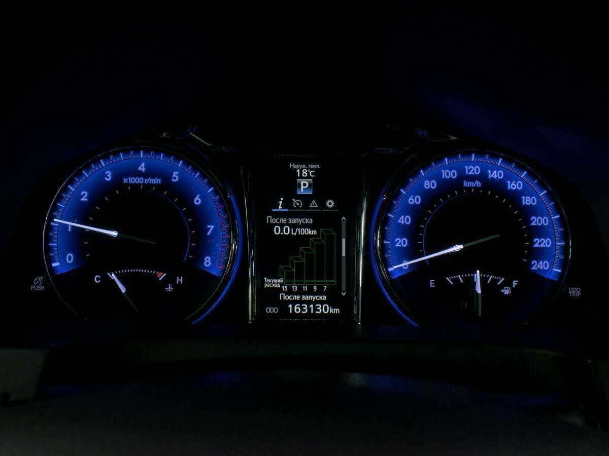 Toyota Camry 2017 года с пробегом. Фото: #13