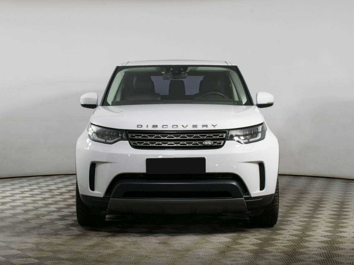 Land Rover Discovery 2018 года с пробегом. Фото: #1