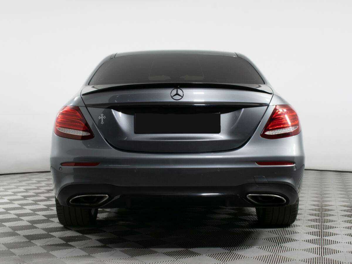 Mercedes-Benz E-Класс 2019 года с пробегом. Фото: #5