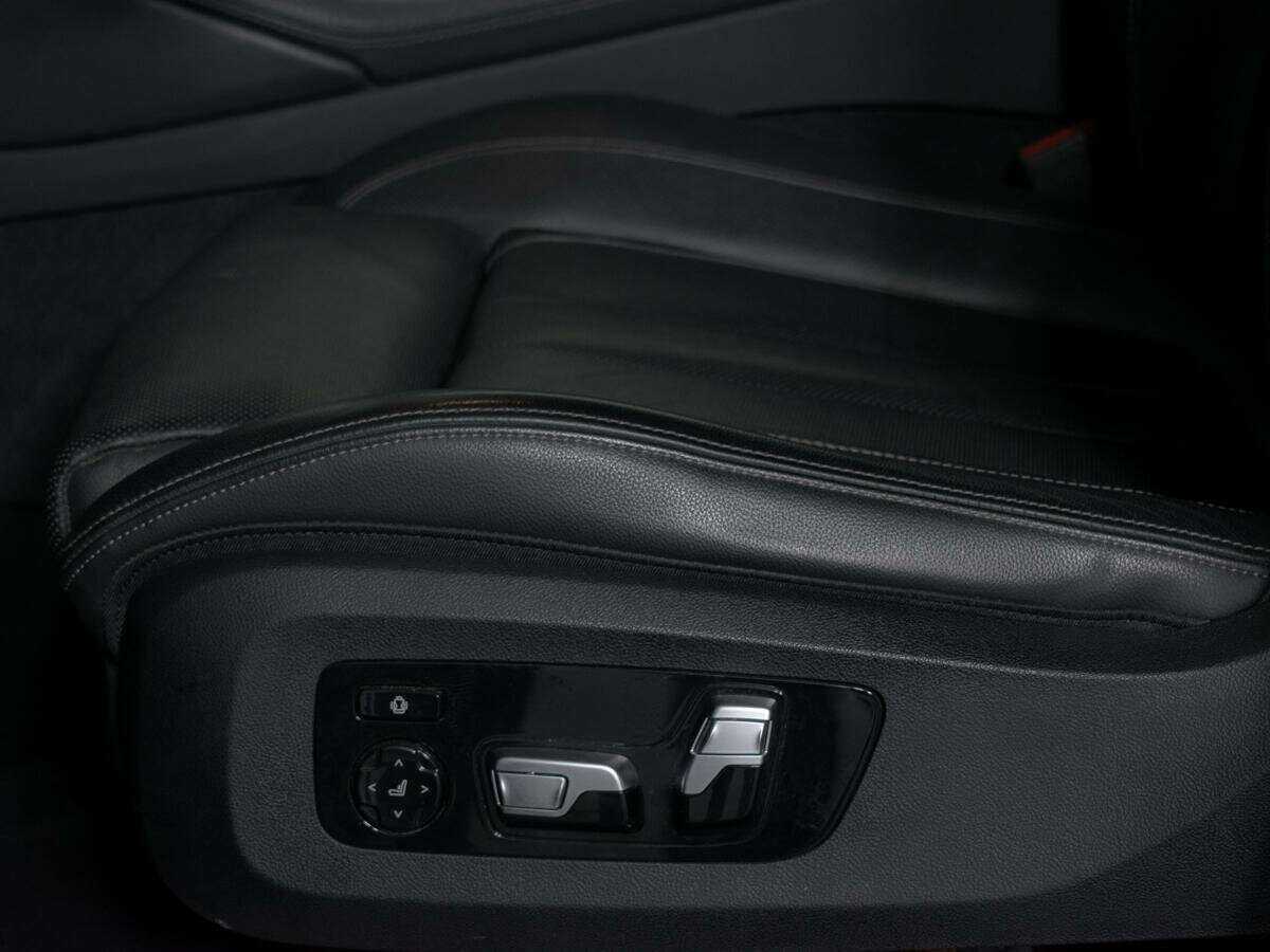 BMW X6 2019 года с пробегом. Фото: #12