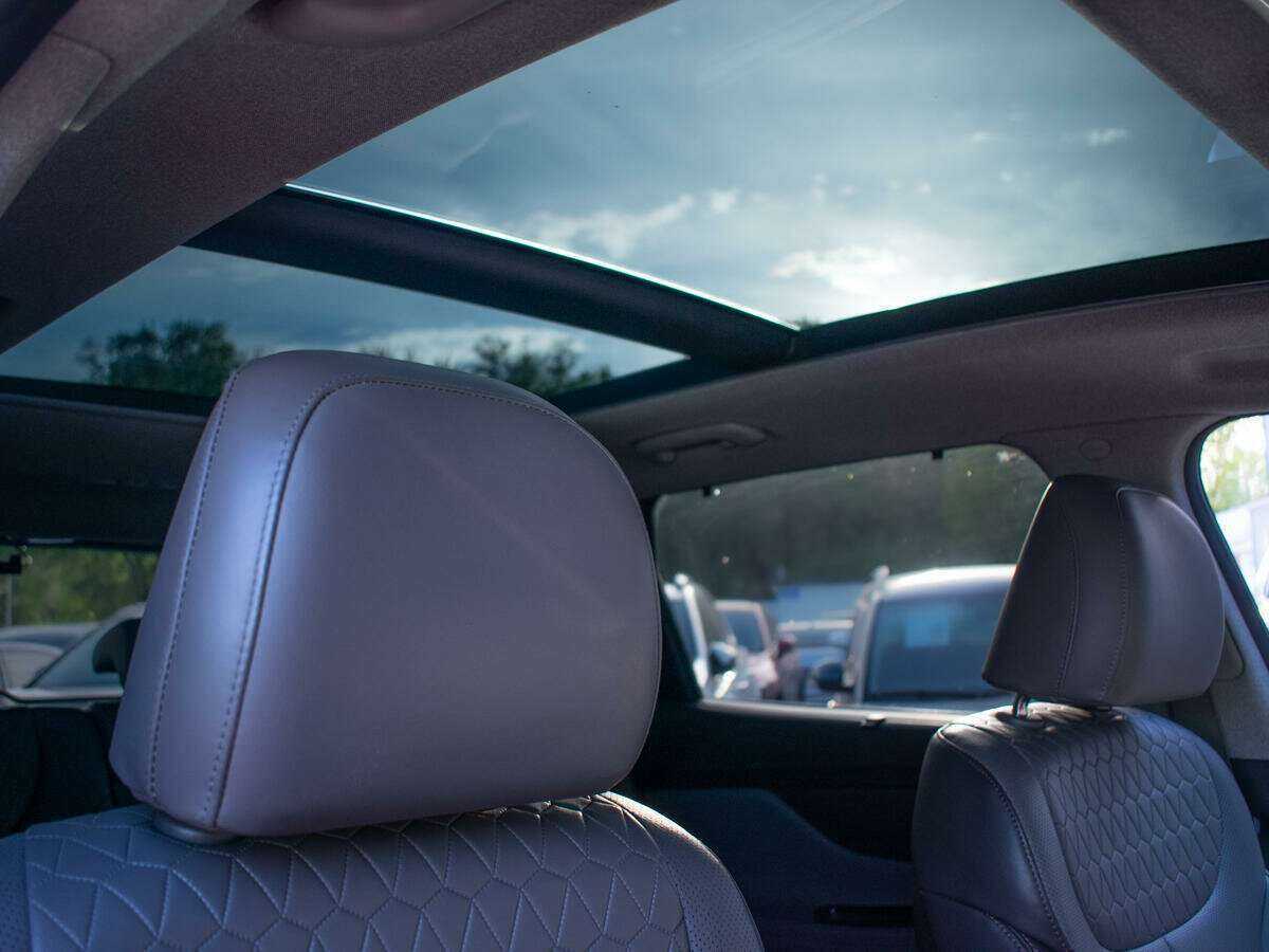 Hyundai Santa Fe 2018 года с пробегом. Фото: #13