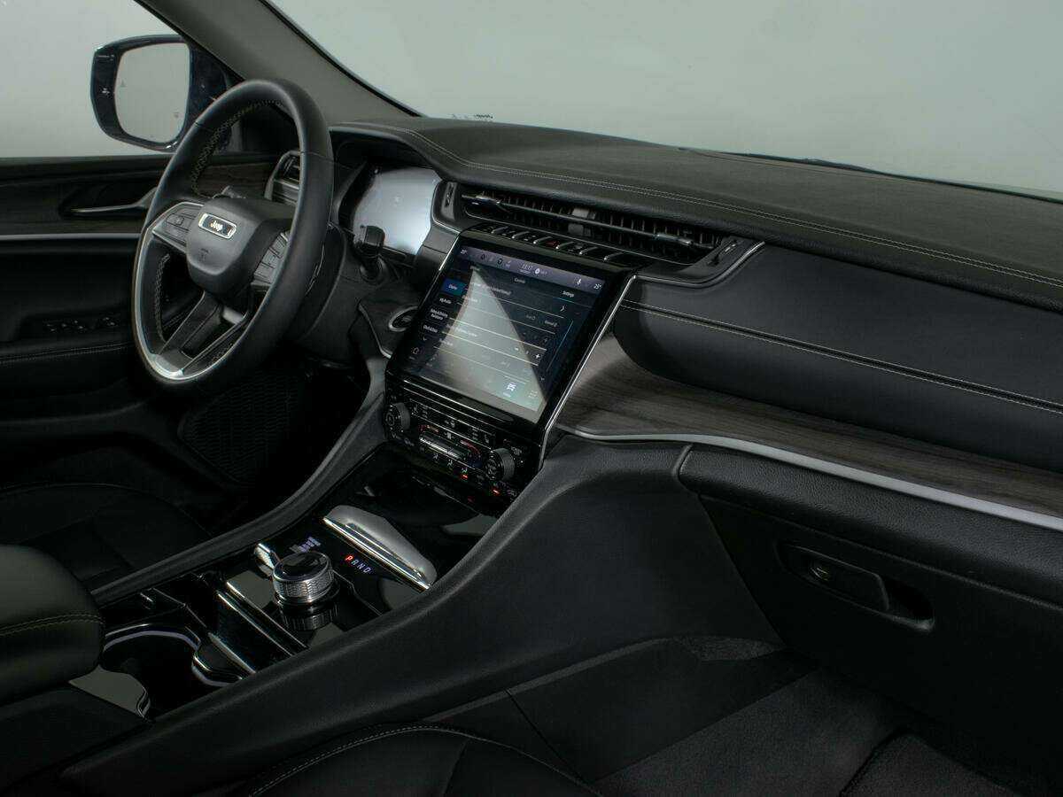 Jeep Grand Cherokee 2022 года с пробегом. Фото: #9