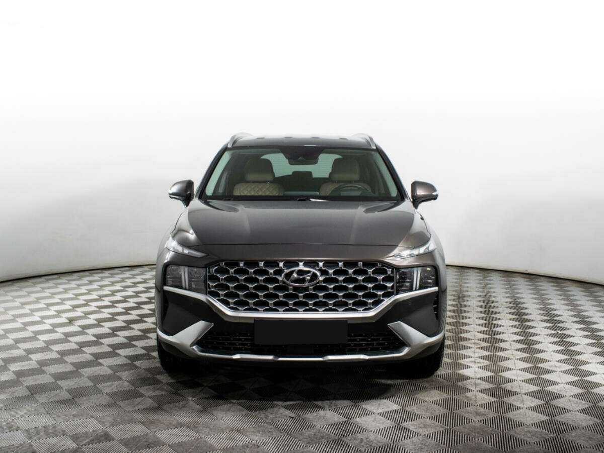 Hyundai Santa Fe 2021 года с пробегом. Фото: #1