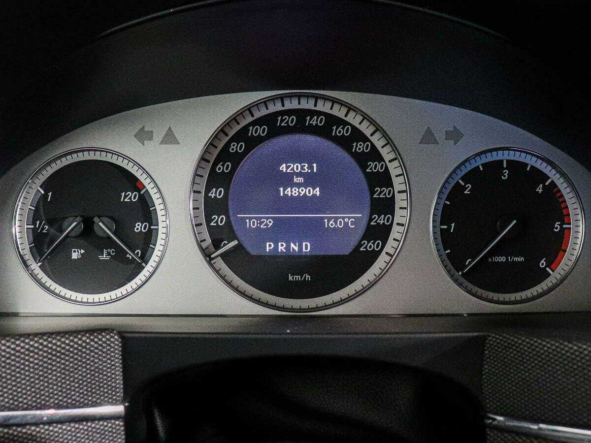 Mercedes-Benz GLK-Класс 2010 года с пробегом. Фото: #8