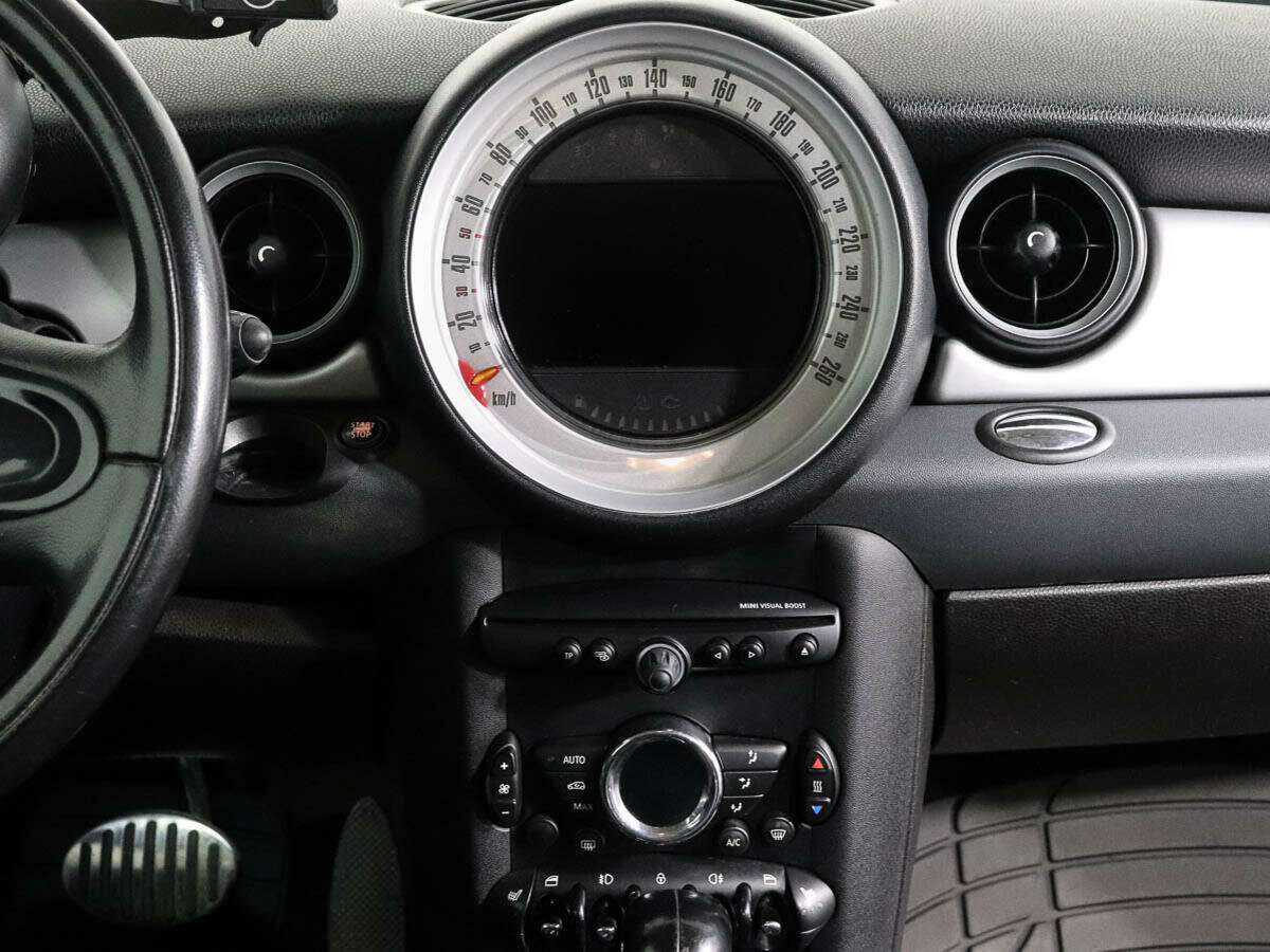 Mini Clubman 2012 года с пробегом. Фото: #11