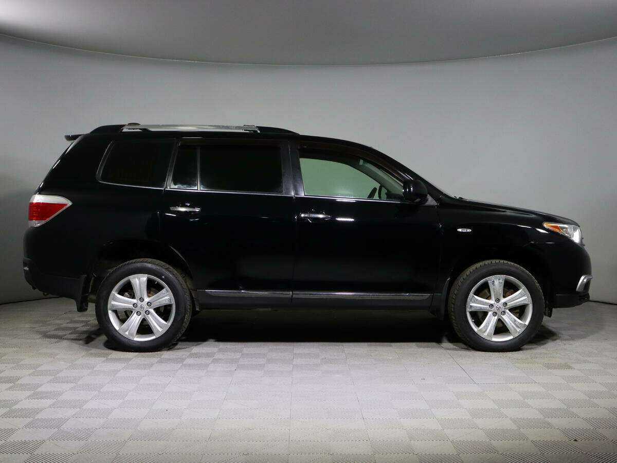Toyota Highlander 2011 года с пробегом. Фото: #3