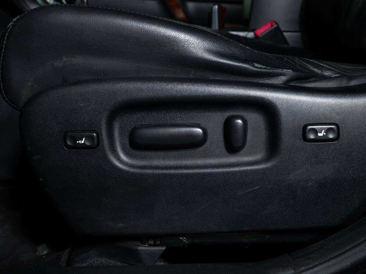 Toyota Highlander 2011 года с пробегом. Фото: #19