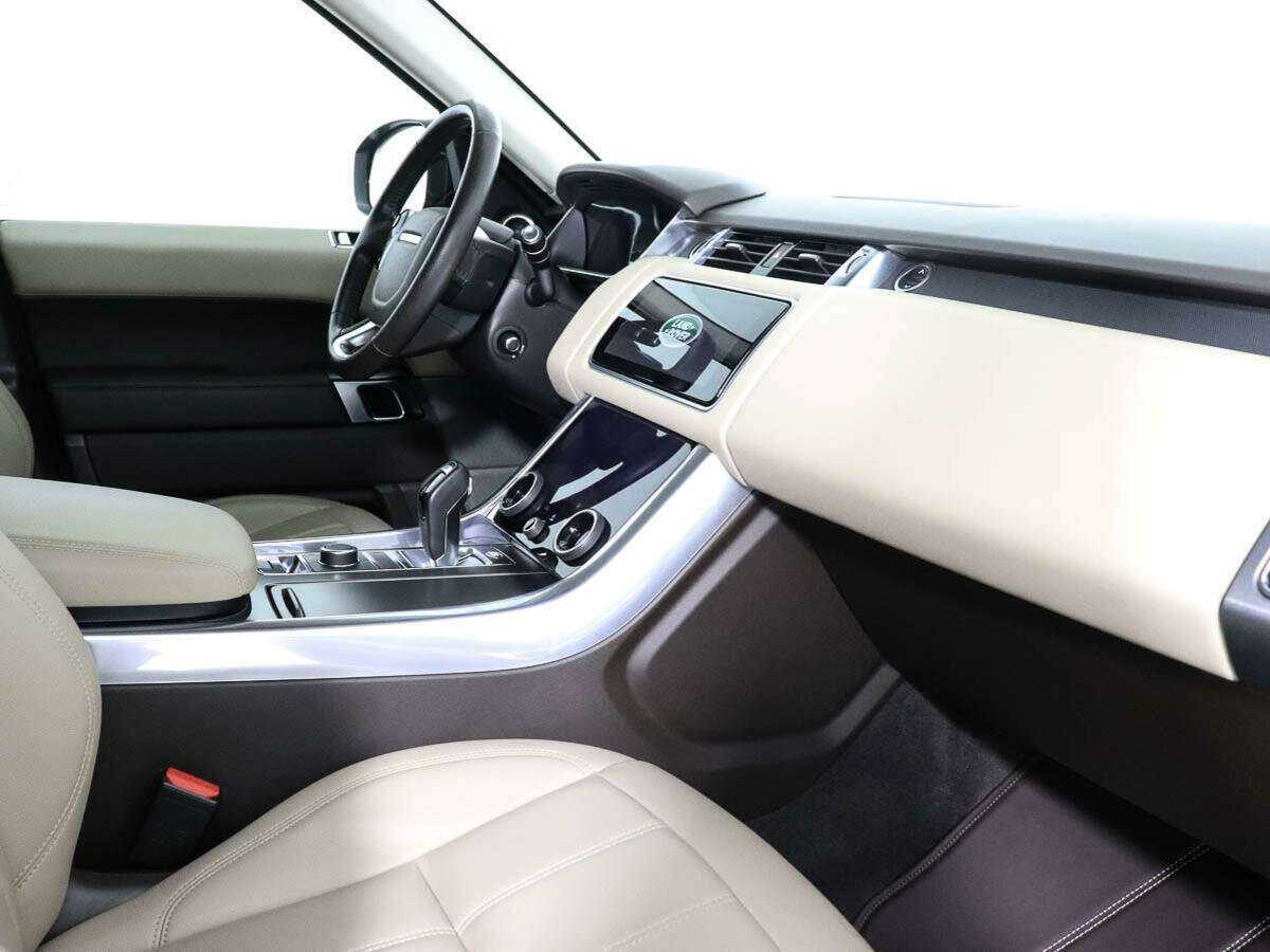 Land Rover Range Rover Sport 2019 года с пробегом. Фото: #4