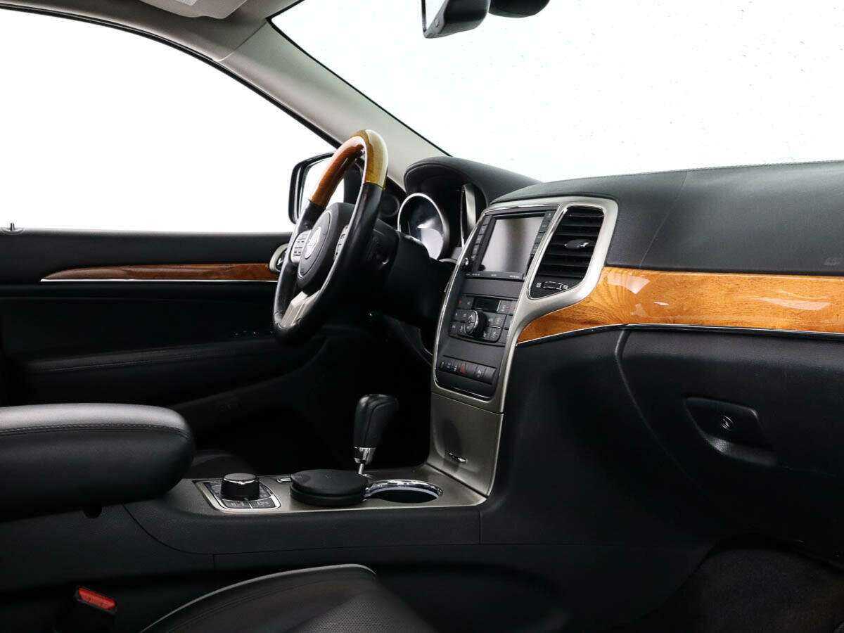 Jeep Grand Cherokee 2011 года с пробегом. Фото: #6
