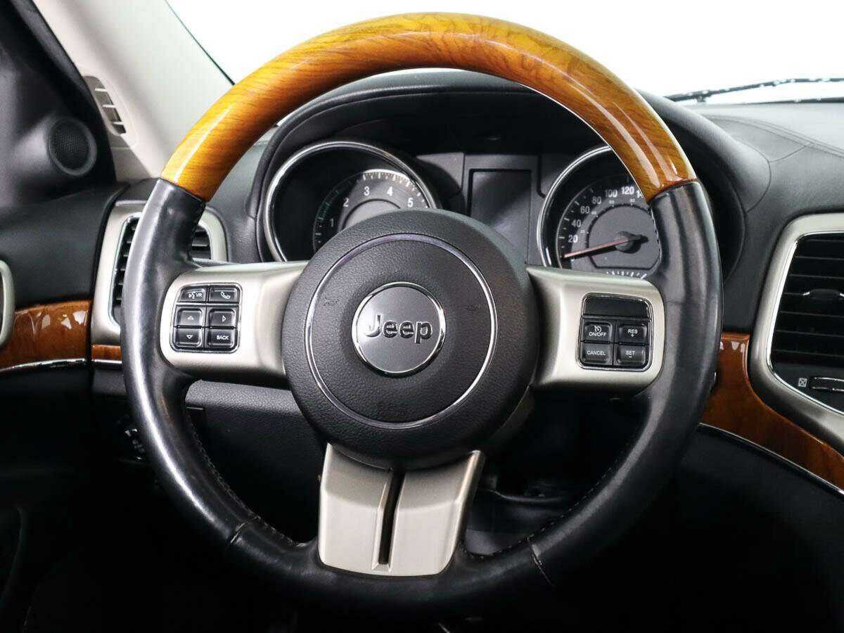 Jeep Grand Cherokee 2011 года с пробегом. Фото: #11
