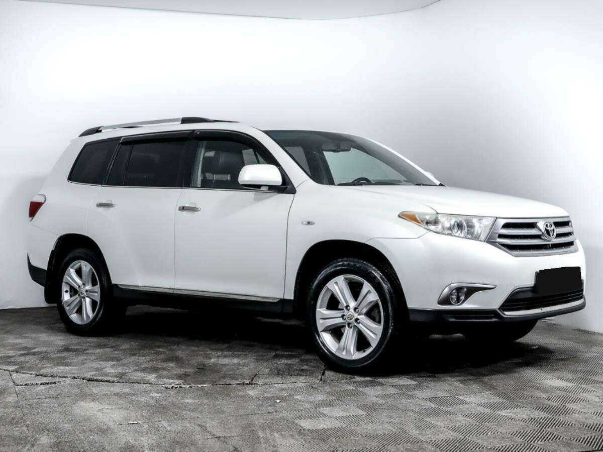 Toyota Highlander 2011 года с пробегом. Фото: #2
