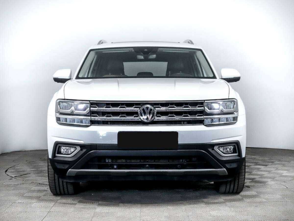 Volkswagen Teramont 2018 года с пробегом. Фото: #1